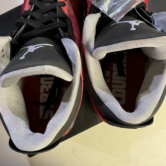 Jordan 3 Doernbecher - Picture 7 of 10